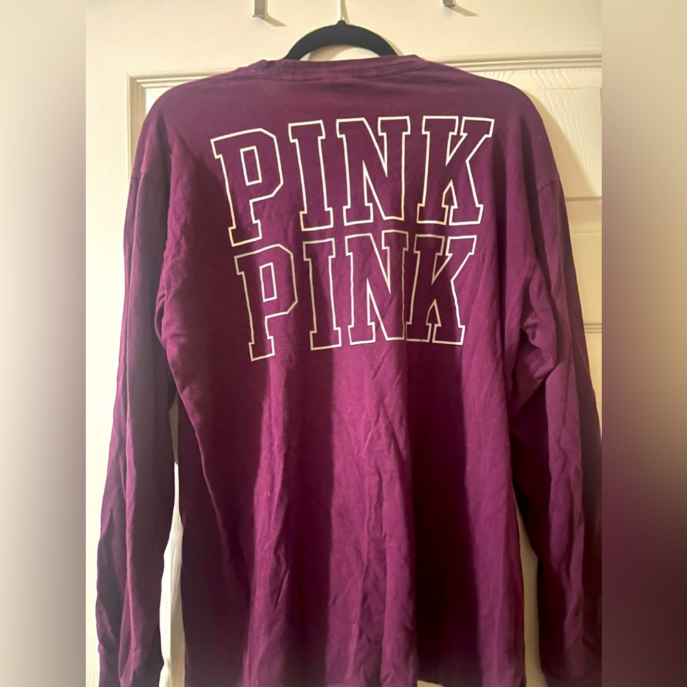 VS Pink Long sleeve tee